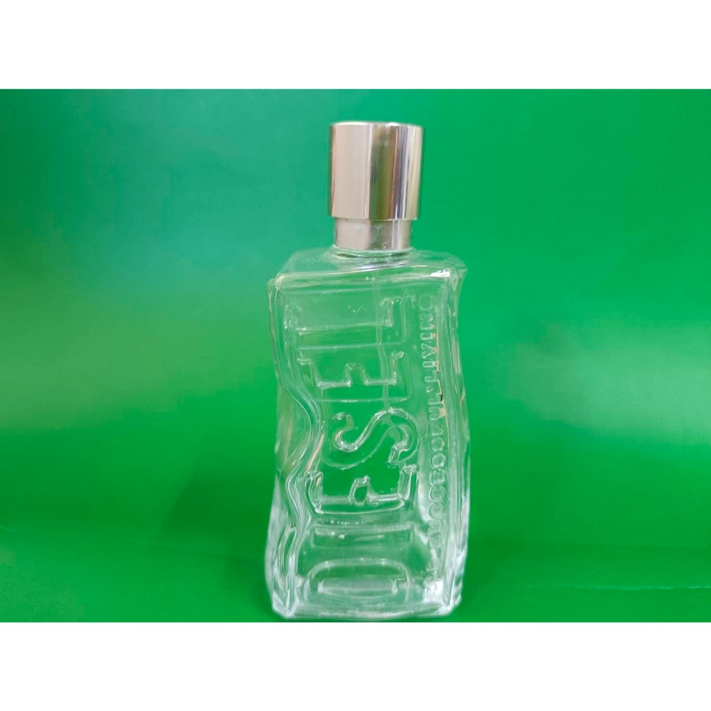 ขวดน้ำหอม Diesel “For Successful Living” (ขวดเปล่า) 💎  รายละเอียดสินค้า:  แบรนด์: Diesel รุ่น: For S
