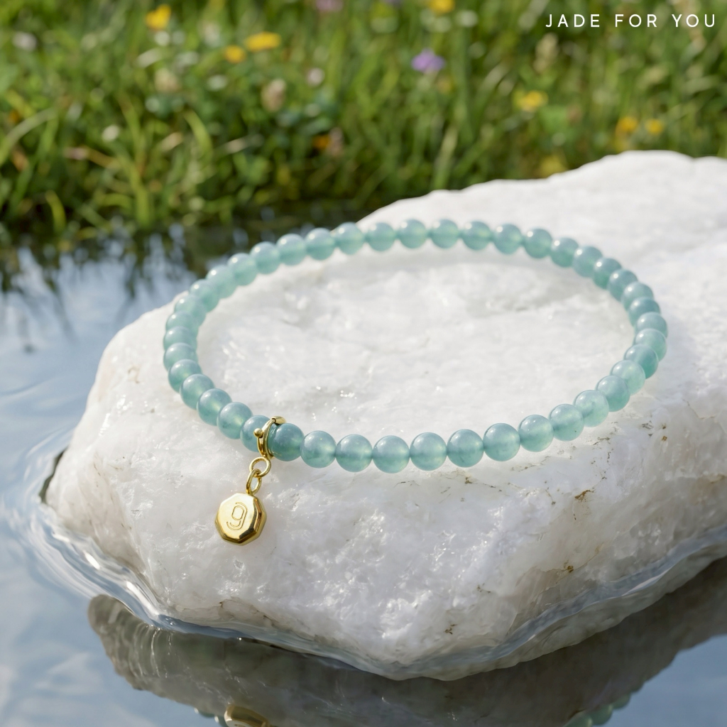 พรีเมี่ยม!! สร้อยข้อมือหยกโอเชี่ยนบลู (ใสพิเศษ)  6 mm. (Guatemala) -  JADE FOR YOU
