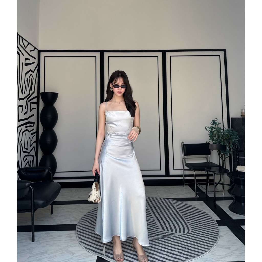 colourblockmatter - Quail Satin Dress เดรสสายเดี่ยว เดรสยาวซาติน เดรสไปงาน เดรสออกงาน มี 4 สี