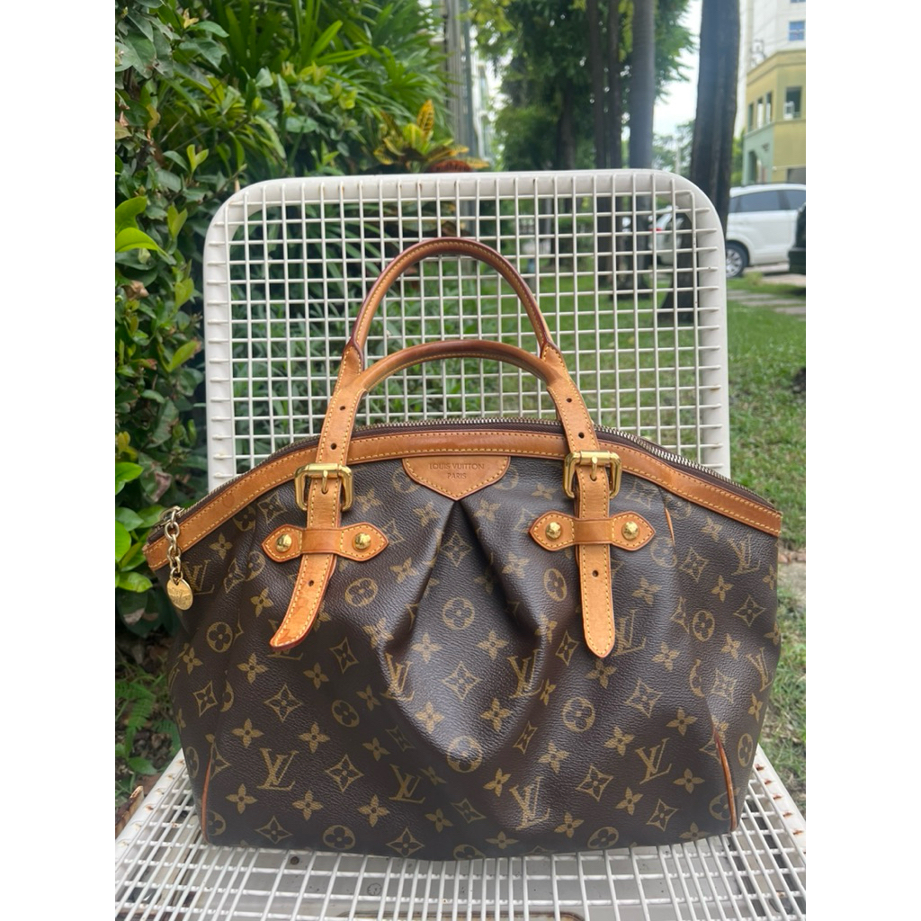LV Tivoli gm ของแท้ 100%