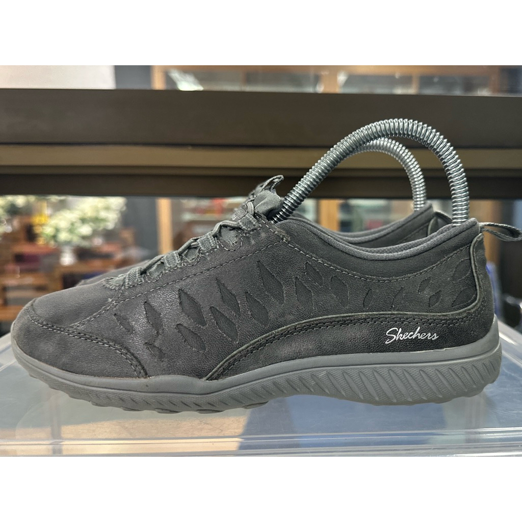 รองเท้ามือสอง✌️ Skecher s 🐺 size: 36.5/23.5