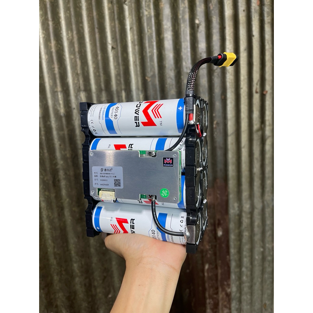 แบตเตอรี่ 8s 28V 20,000mAh Bms 60A Mpower 40140 พร้อมใช้งาน