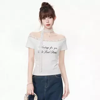 COD พร้อมส่ง เสื้อทีเชิร์ตฤดูร้อน คอไหล่เปิดตกแต่งลูกไม้ ลายพิมพ์สวย ทรงผอมสไตล์สาวเก๋ ขายดี