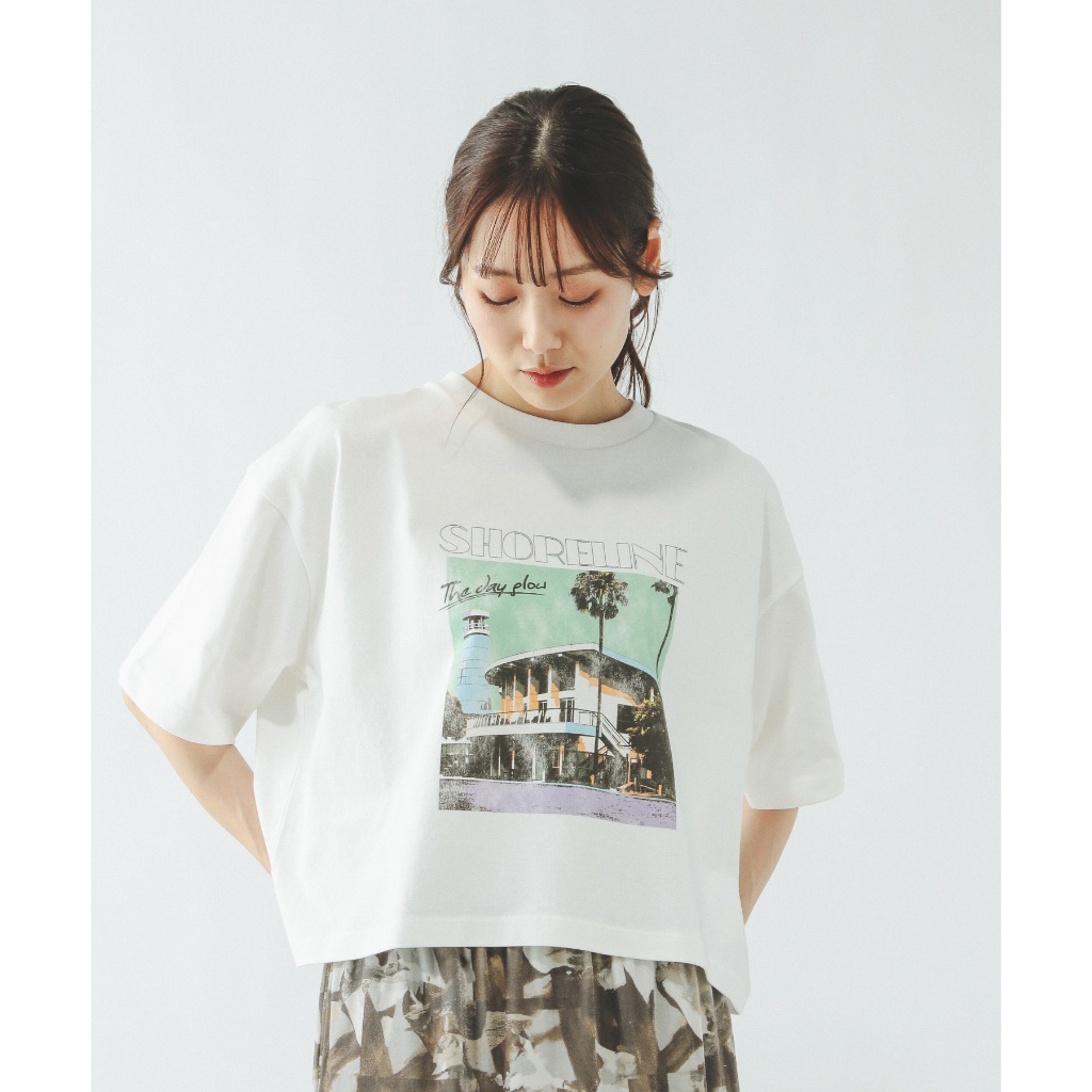 GLOBAL WORK เสื้อครอปผู้หญิง ลายกราฟิค Cropped Print T-shirt