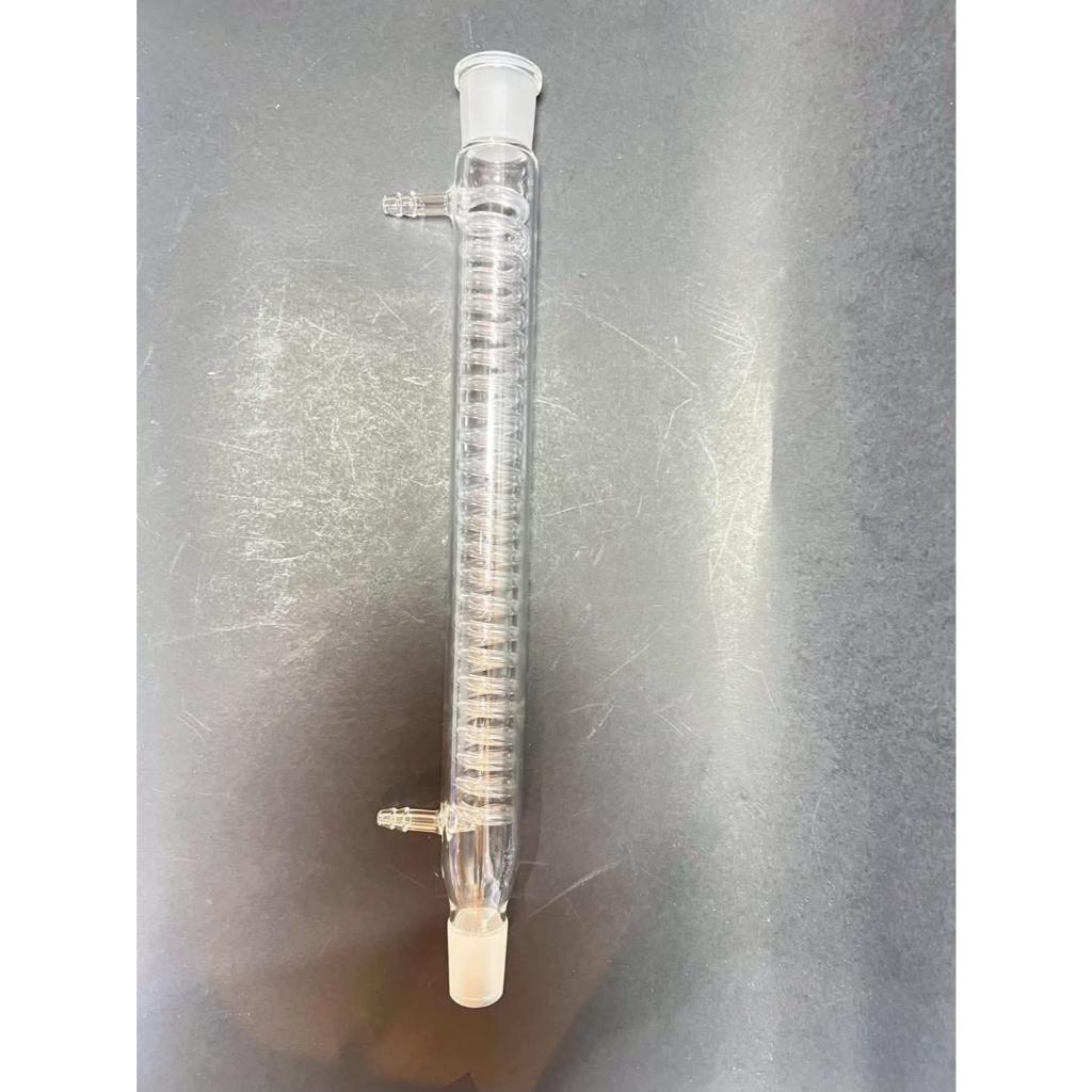 เป่าแก้ว สั่งทำ Coil condenser เกลียว OD32mm ยาว 30 cm ,socket 24/29, cone 24/29