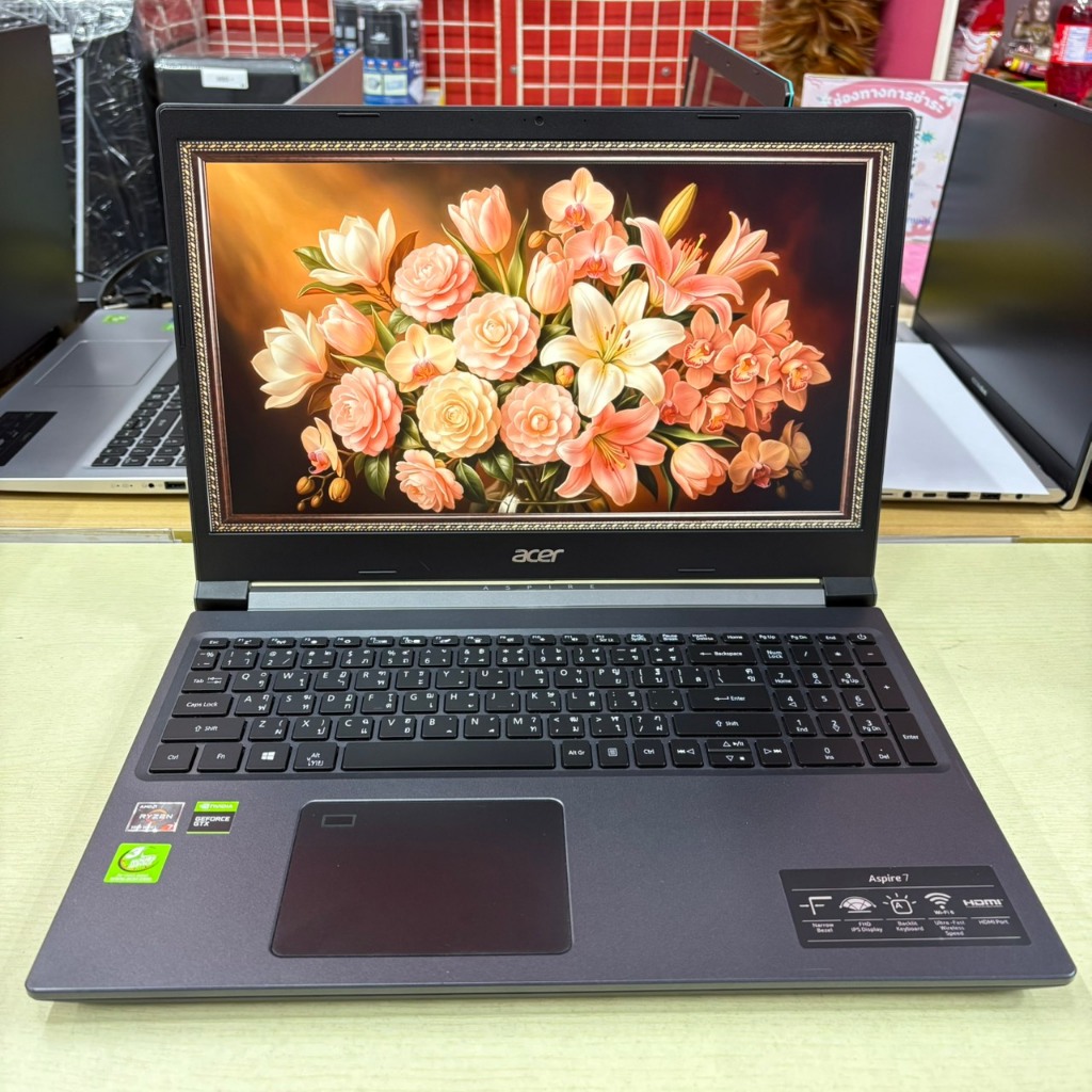 ACER  ASPIRE  7  A715 - 42G - R113  สภาพเครื่อง  85%