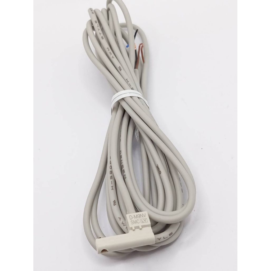 D-M9NV เซ็นเซอร์แม่เหล็ก SMC D-M9NV ที่ใช้สำหรับกระบอกลมนิวเมติกส์  แบบ 3 สายเอาต์พุต: NPN output