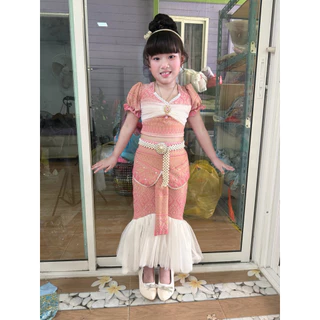 ชุดไทยนางเงือกน้อยสู่ท้องทะเล