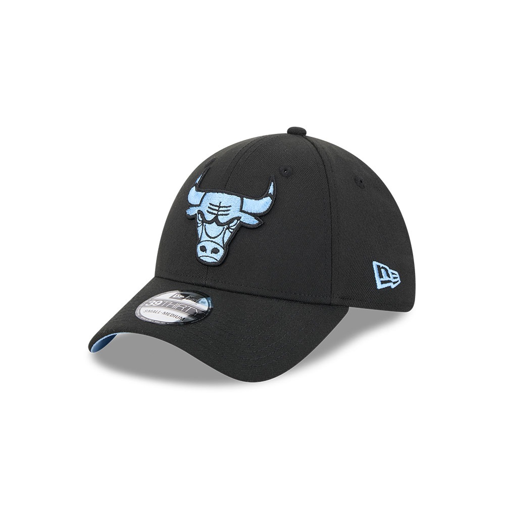 หมวกแก๊ป New Era รุ่น Chicago Bulls Sky Blue Pack Black 39Thirty Cap