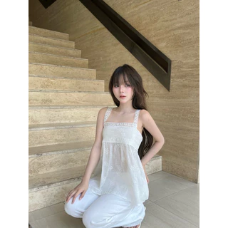 Levenn.bkk • Vanilla Top เสื้อสายเดี่ยว แต่งลูกไม้ตัดอก สวย น่ารัก แมทง่าย ผู้หญิง