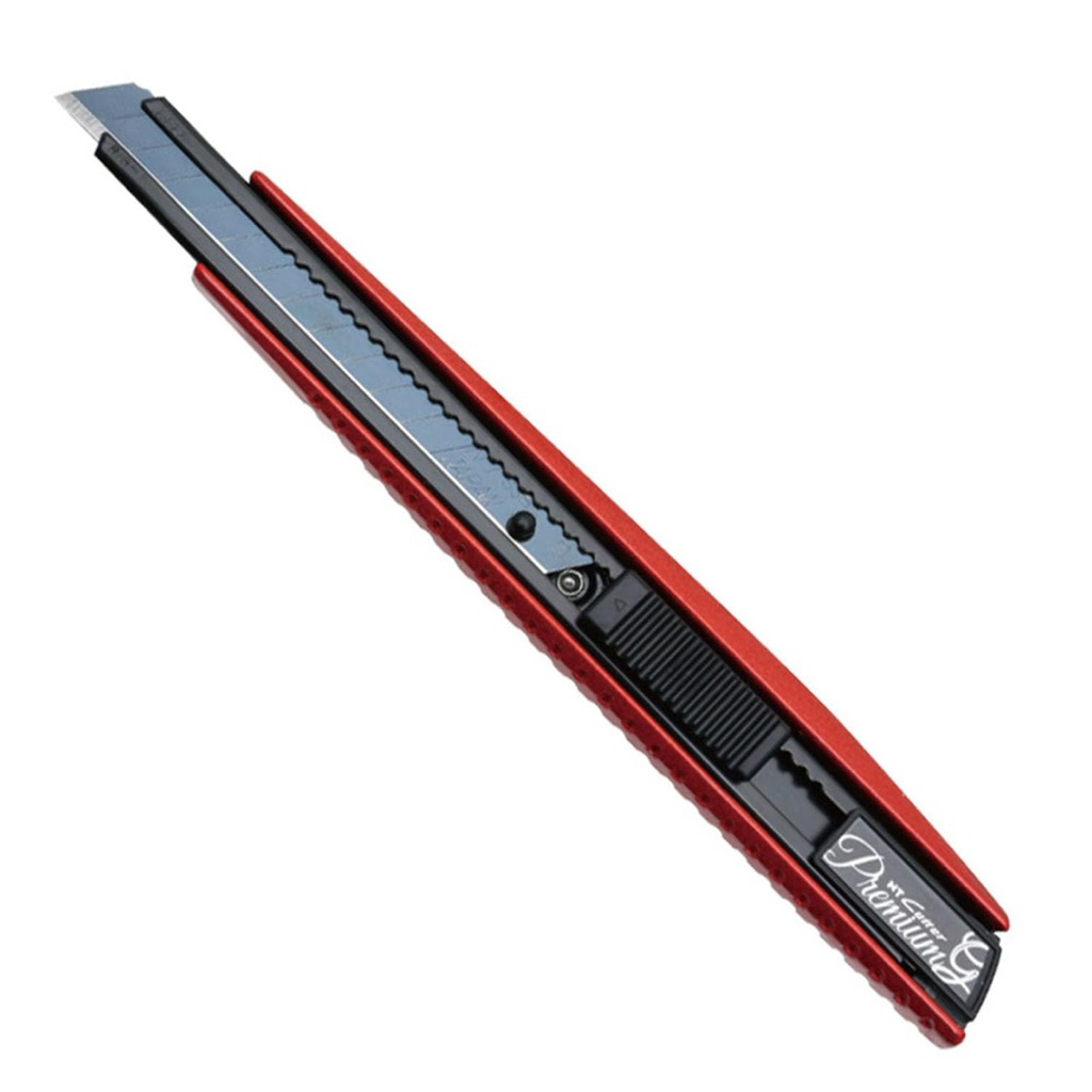 NT Cutter รุ่น limited สีแดง made in japan