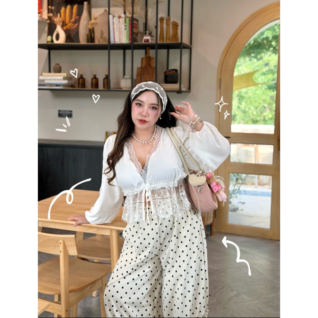 เสื้อแขนยาวลูกไม้คุณนาย อก32-46“ กางเกงจินนี่อก32-46“ เอว28-40+ สะโพก44+”(มีขายแยกค่ะและขายยกเซ็ต)
