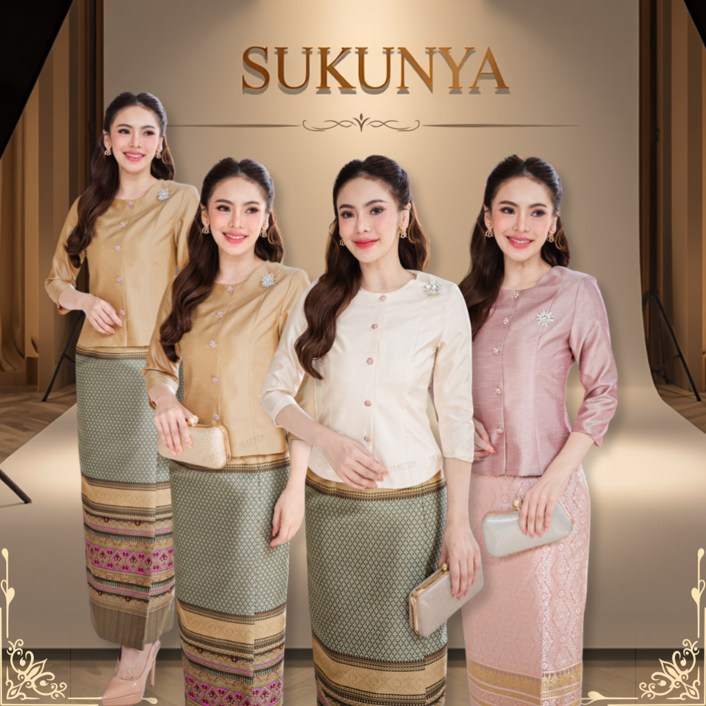 Sukunya 6430 : (ราคาเฉพาะเสื้อ) งานเสื้อผ้าไหมตะวันเส้นขีด คอกลม แต่งกระดุมหลอก แขนทรงกระบอก