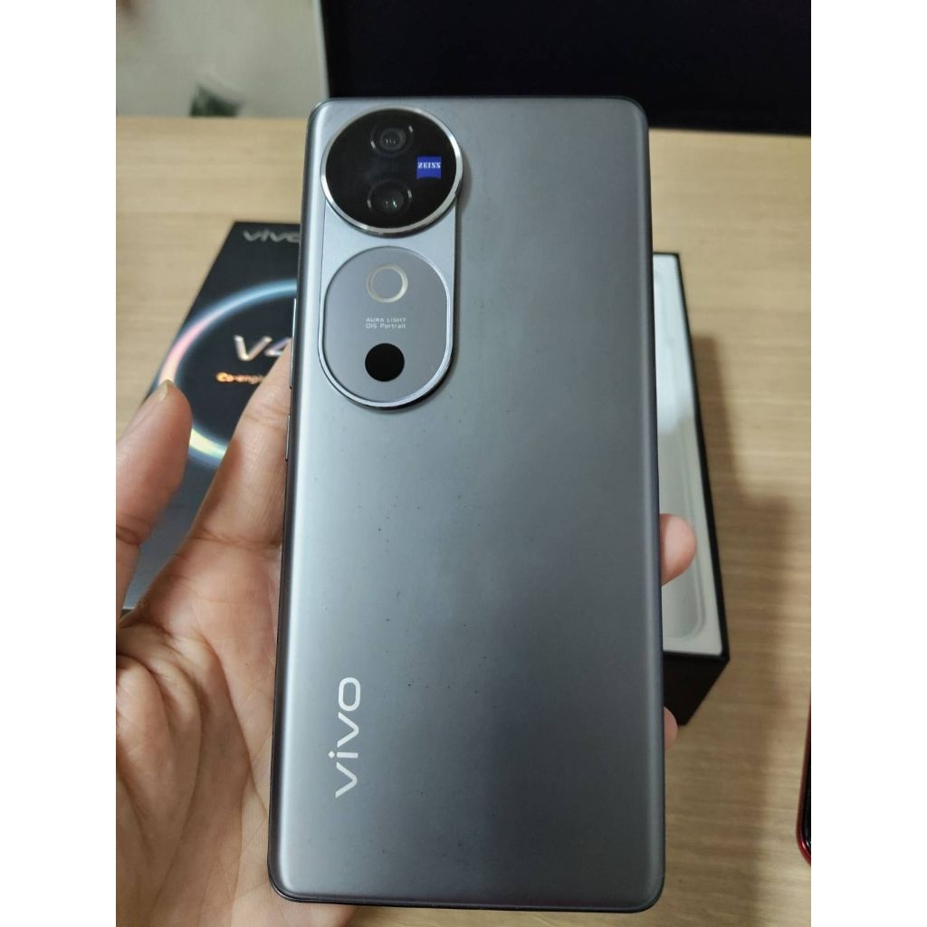 มือถือ ##มือสอง## vivo V40 (5G gray)  มือ2 สภาพดี กล้องสวย คุ้มราคา