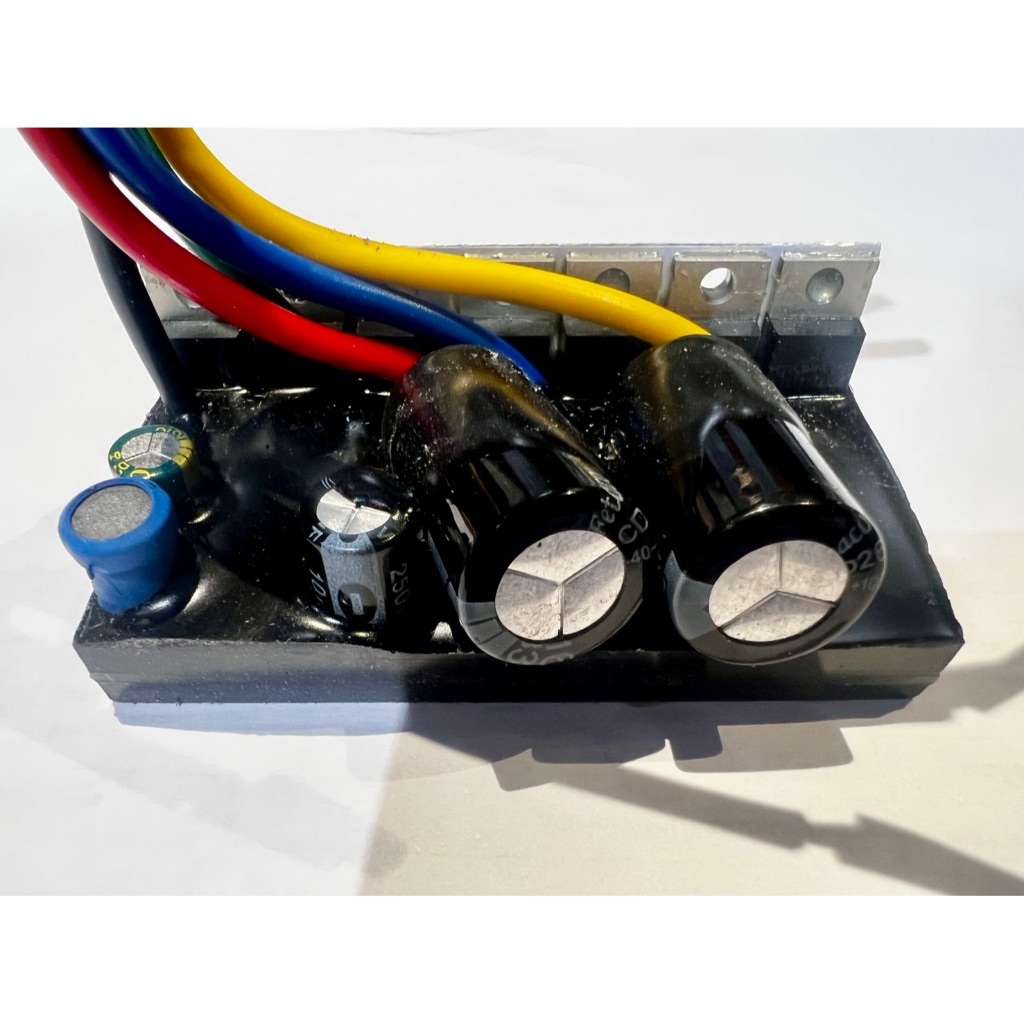 วงจรปั๊มน้ำ บอร์ดปั๊มน้ำ กันน้ำเข้า เคลือบนิ่ม มอเตอร์บัสเลส Dc 48-150v Moter 900-1500w. ต่อตรงแผงโซล่าเซลล์ได้เลย