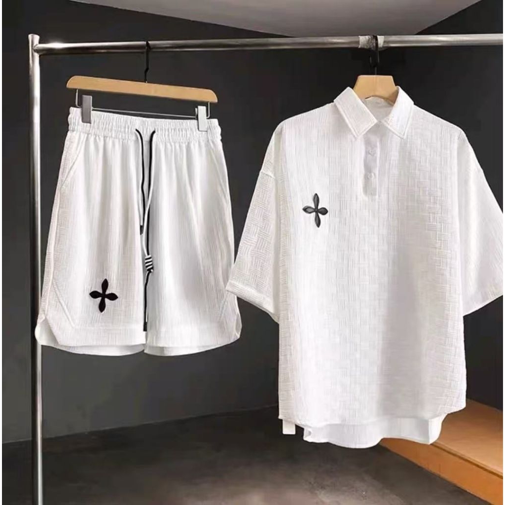 เสื้อทีเชิร์ตชุดคู่ (เสื้อ+กางเกงขาสั้น) ยืดคอกลม ผู้ชาย สไตค์ เกาหลี สวมใส่สบาย เนื้อผ้าอย่างดี ผลิตอย่างดี