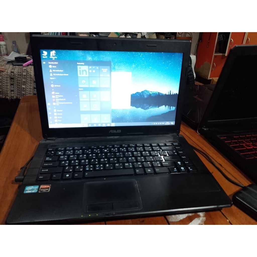 notebook asus x44l  i3-2310m ram 4gb harddisk 500gb batteryเก็บไฟ