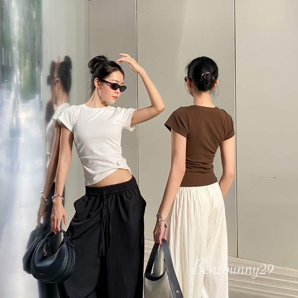 Benzbunny - Basic Cloud Fit Tee เสื้อคอกลมย่นเอวผ้ายูนิโคล่ ทรงเบสิคใส่สบาย เนื้อผ้าหนานิ่ม #2151