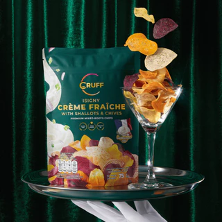 CRUFF Mixed Roots Chips Isigny Crème ครัฟ มันหลากสี ผสมเผือกทอดอบกรอบ รสอีซีนี่เครมเฟรช 75 กรัม