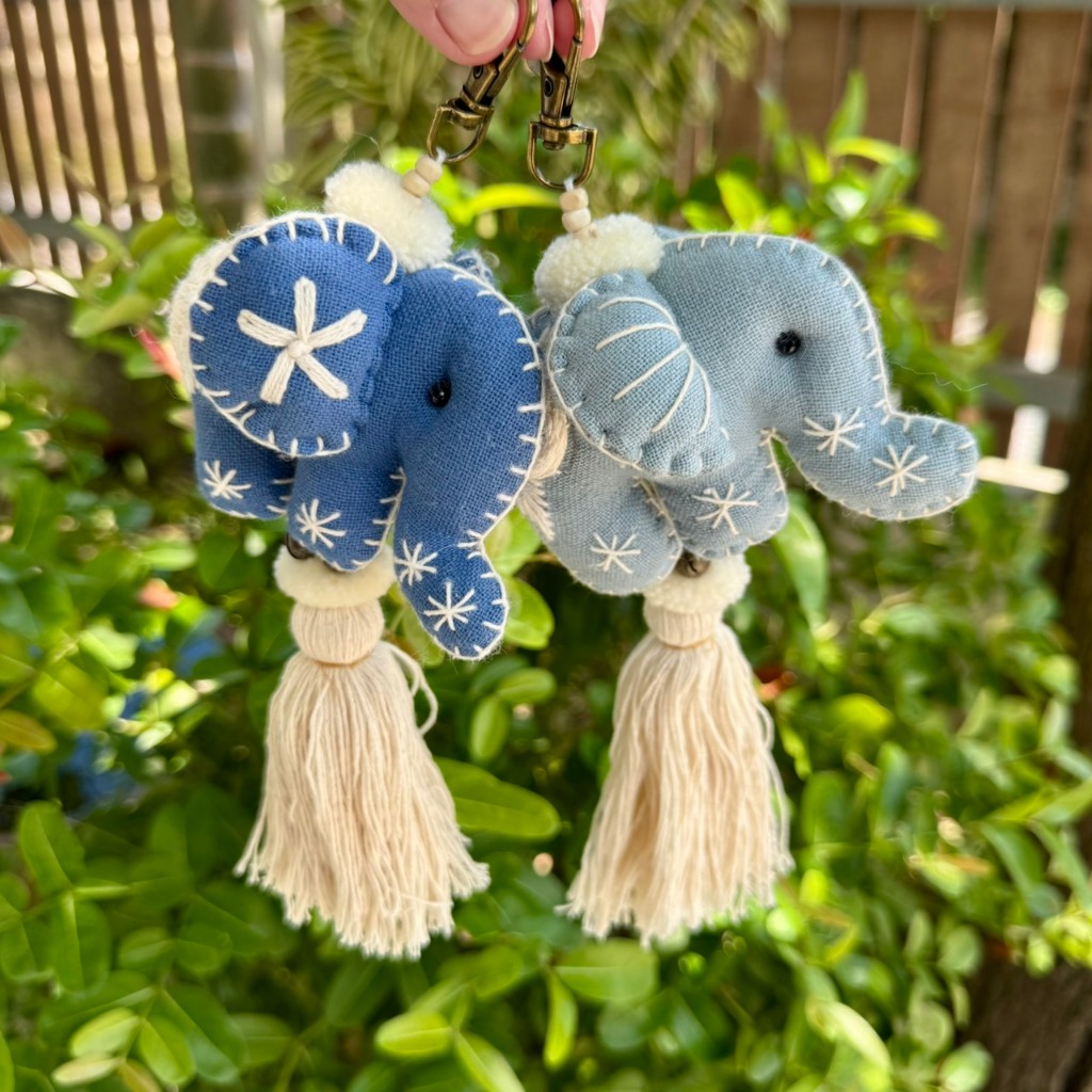 Elephant Keychain พวงกุญแจช้าง