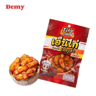 Tiny เอ็นไก่มี2รสชาติ มีรสหม่าล่ารสเผ็ดและเซียงล่า ขนาด100รัม/ห่อ