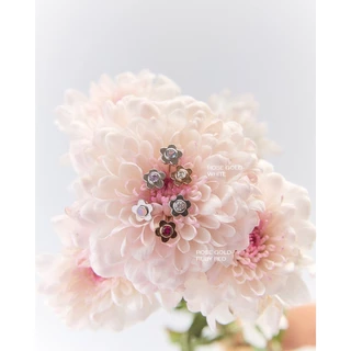 Julys - pretty-pretty earrings