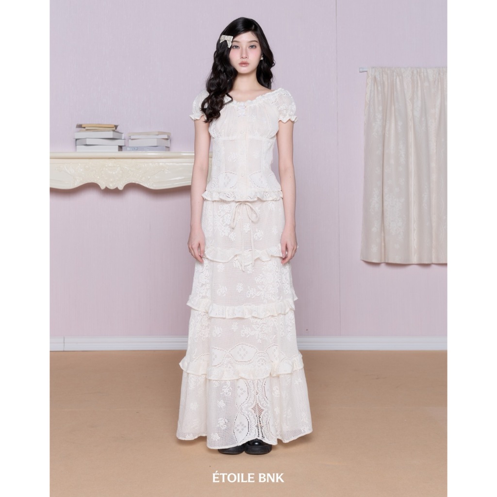 BNKBRAND LAYER SKIRT กระโปรงยาวเลเยอร์ผ้าลูกไม้ ดีเทลเชือกปรับระดับ (PREORDER บางไซส์)