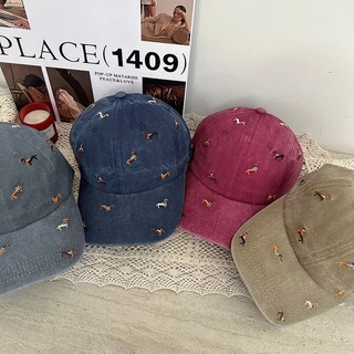 Halo studio พร้อมส่ง🔥หมวกเบสบอลปักลายลูกสุนัขสไตล์เรโทรใหม่ สำหรับผู้ชายและผู้หญิง เนื้อผ้านุ่ม