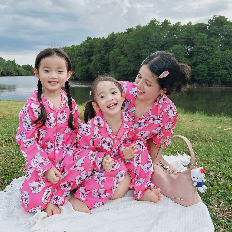ชุดนอนครอบครัว Bunnybear  Family Set ลายน่ารัก สัตว์ แมว พ่อแม่ลูก คู่รัก พี่น้อง มีไซส์เด็ก-ผู้ใหญ่ ผ้านิ่มใส่สบาย