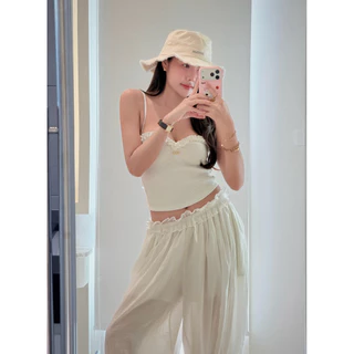 CARAMEL TOP 👩🏼‍🦱🎀 เสื้อสายเดี่ยวแต่งลูกไม้ เพิ่มระบาย Unigam