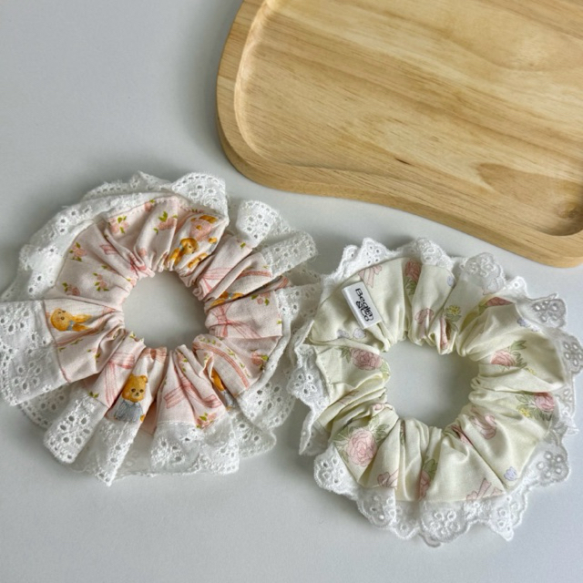 Begin&co ♡cute scrunchie | ‧₊˚ 🍮 ⋅ ☆