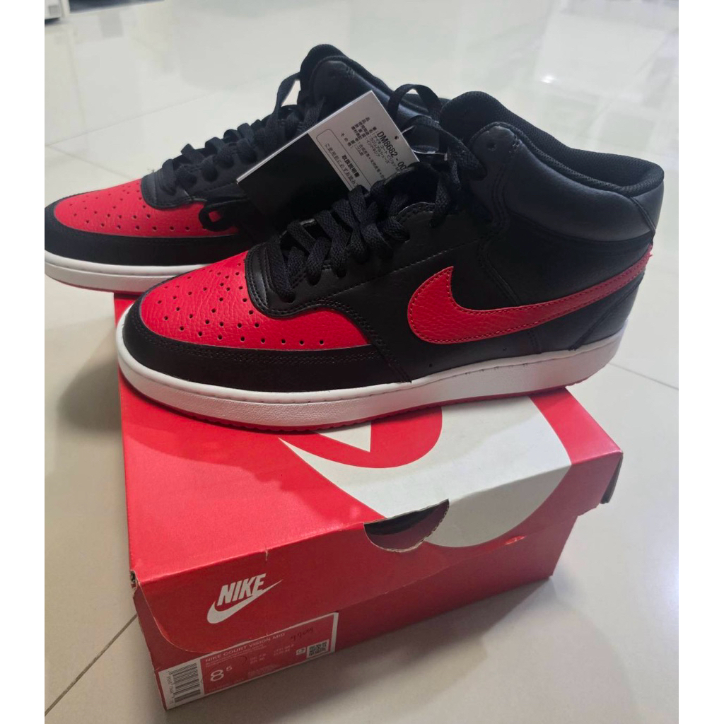 รองเท้า Nike court vision Mid Black/ Red