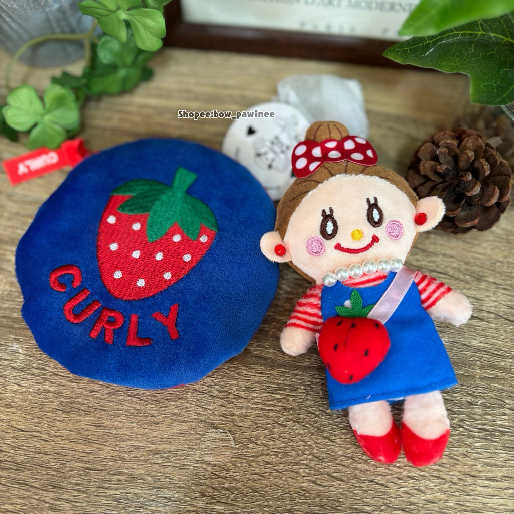 [📌เก็บโค้ดส่วนลดก่อนนะคะ] พวงกุญแจ และกระเป๋าผ้าแฮนด์เมด ลายสตรอเบอรี่🍓แบรนด์ Curly Collection ของแท้ 💯จากญี่ปุ่น🇯🇵