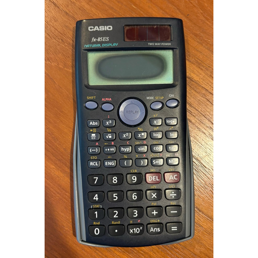 [USED/มือสอง] เครื่องคิดเลข Casio Fx-85es มือสอง