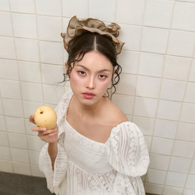 kokiji - Ember Scrunchies (ยางมัดผมลายสก็อต)