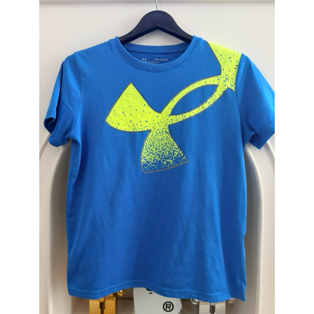 เสื้อกีฬา Under Armour