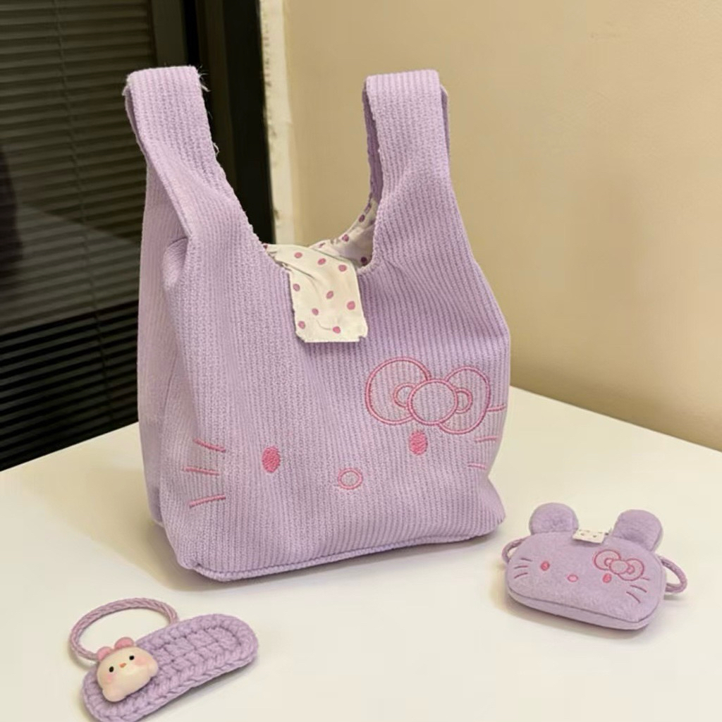 สินค้าพร้อมส่ง กระเป๋าหูหิ้วลูกฟูก Hello Kitty สีม่วงมินิมอล ขนาดเล็กพกพา