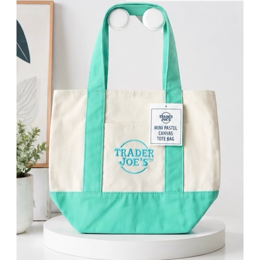 **พร้อมส่ง** กระเป๋า Trader Joe’s หิ้วเองจากUSA🇺🇸