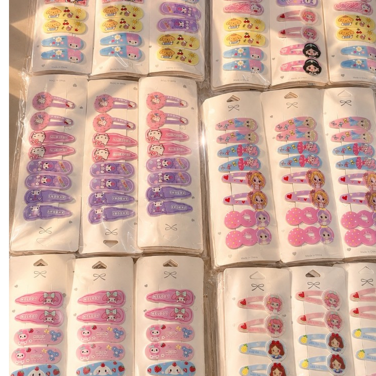 กิ๊บลายการ์ตูน กิ๊บเจ้าหญิง กิ๊บนักเรียน กิ๊บติดผม กิ๊บติดหน้าผาก กิ๊บติดหน้าม้า มีหลายลาย