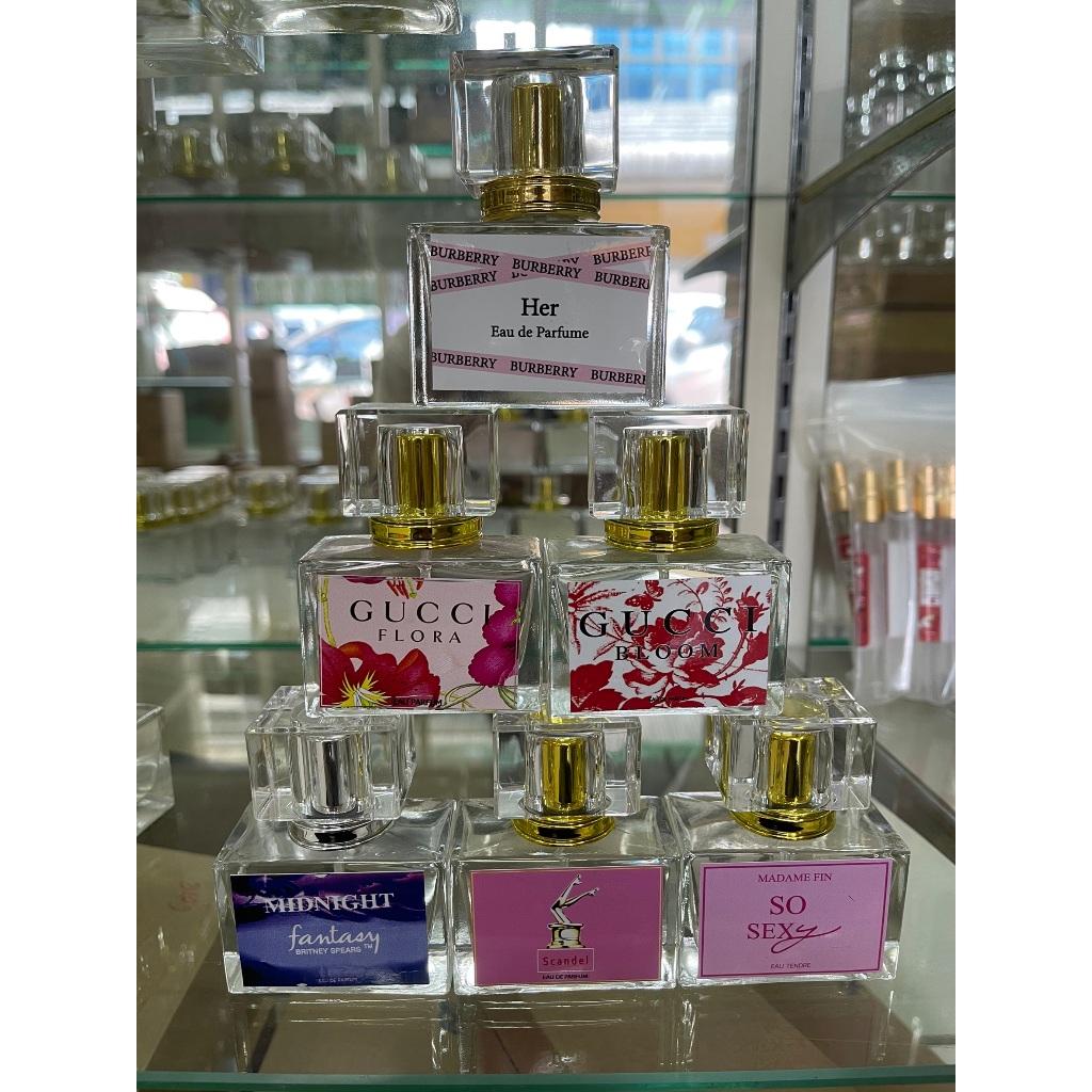 น้ำหอมมิดไนท์ น้ำหอมสเปรย์คอลเลกชั่นใหม่ (ขวดเหลียม 40ml.)