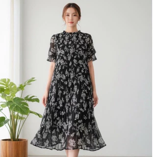 S209 พลีทคอกลม แขนสั้นระบาย ลายดอกไม้กุหลาบ สวยหรู ใส่สบาย มีเชือกผูกเข้ารูป ผ้าชีฟองอัดพีช แขนสั้น
