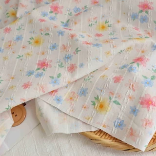 Preorder-ผ้าคอตตอนJacquard(ทอลายในเนื้อผ้า) คอตตอน100% หน้ากว้าง 145ซม. ผ้าเมตรนำเข้า