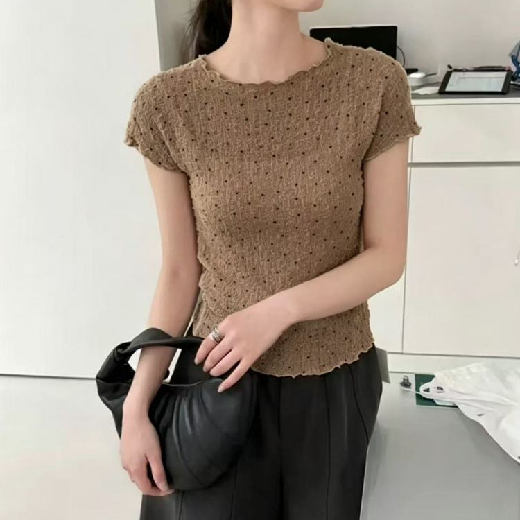 พร้อมส่งในไทย** เสื้อแขนกุดสีพื้น หยักช่วงแขนและคอ ผ้าเรย่อน Y355