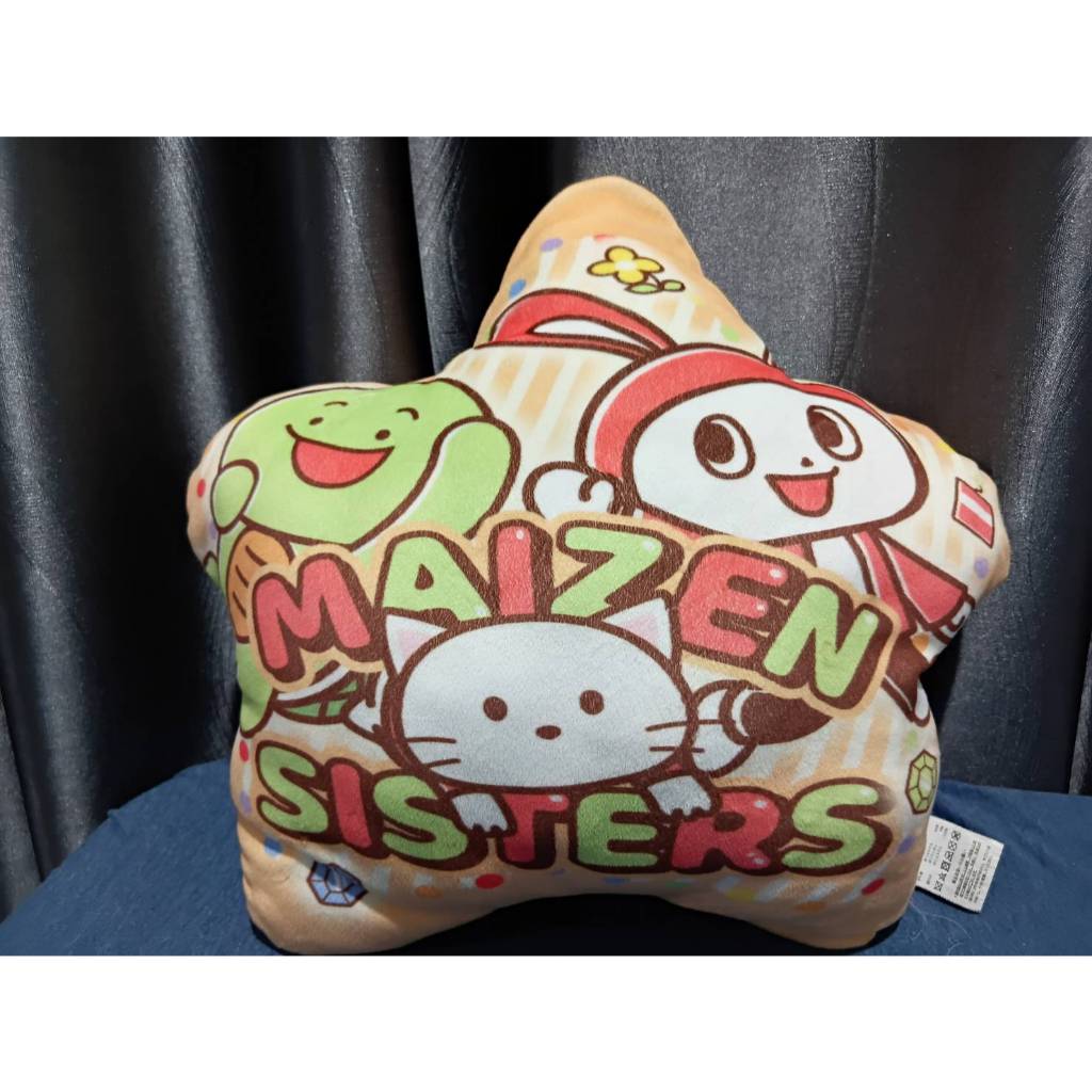 หมอน Maizen Sisters ขนาด 15x15 นิ้ว