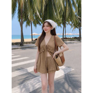 🏖️Sandy Day ชุดเซ็ต 2 ชิ้น เสื้อแขนสั้นผูกหน้า+กางเกงขาสั้นบอลลูน