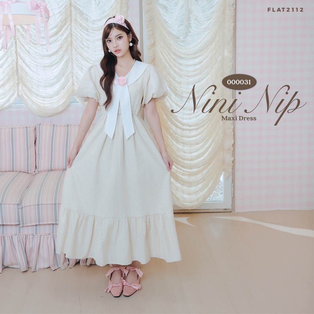 FLAT2112 : NINI NIP MAXI DRESS เดรสยาวโทนสีครีม ดีไซน์หวานละมุน โดดเด่นด้วยคอปกสีขาวขนาดใหญ่ เดรสโทนอ่อนหวาน (000031)