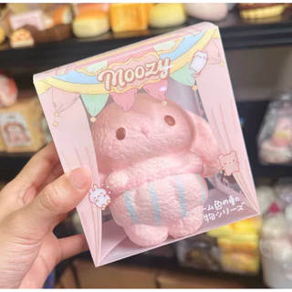 พร้อมส่ง*กุชชี่กระต่าย “Moozy” สโลว์มาก มีกลิ่นหอม บีบเพลิน