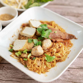 ลูกชิ้นเห็ดหอมเจ ทำจากเห็ดหอมจริง กลิ่นหอม เนื้อเด้ง อร่อยกำลังดี 440 กรัม