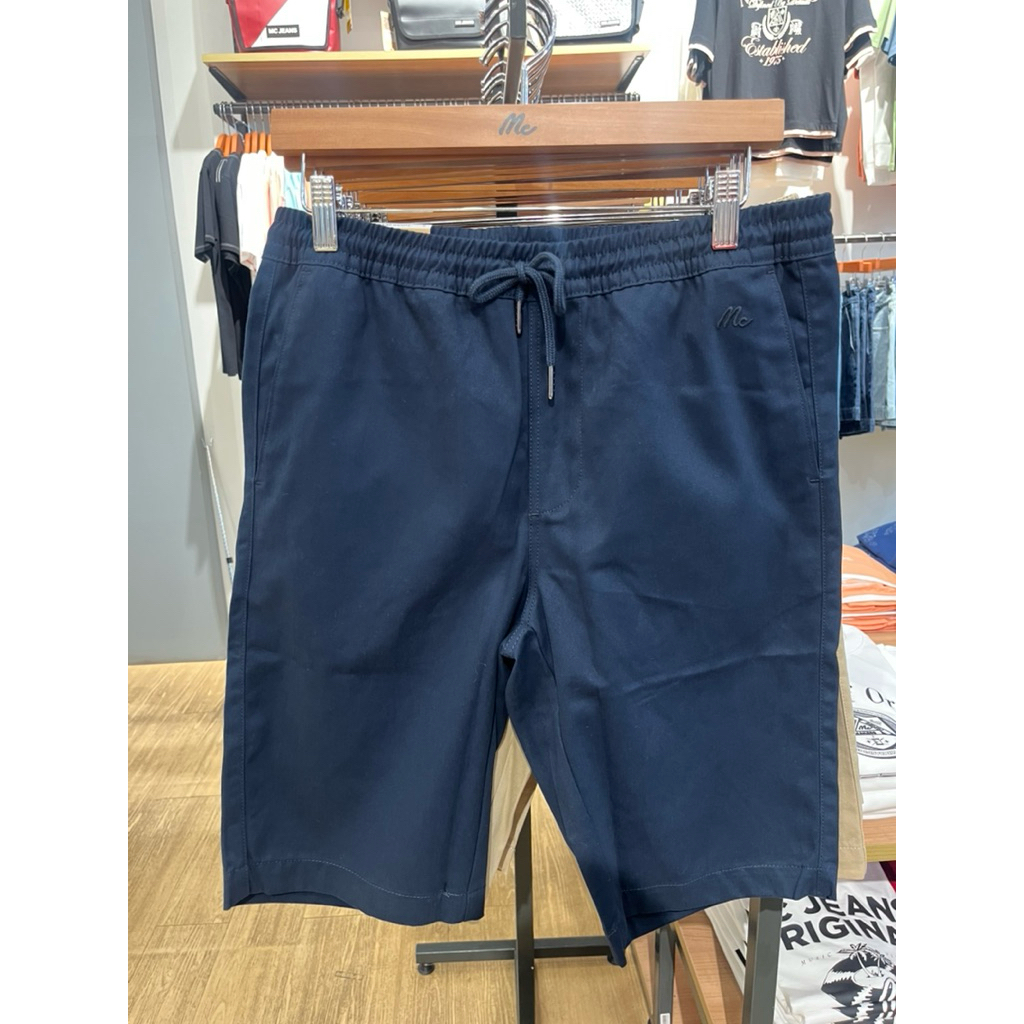 Mc JEANS Short Pants กางเกงขาสั้น กางเกงขาสั้นผู้ชาย สีกรมท่า งานแท้100% ผ้าคอตตอน เอวบางยืด พร้อมจัดส่ง