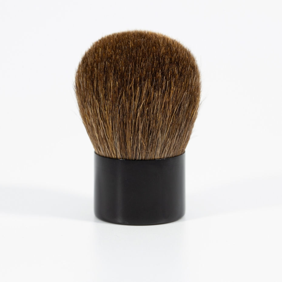 L'OCEAN Kabuki Face Brush แปรงสำหรับตกแต่งใบหน้า
